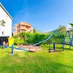 Damir Apartmán *