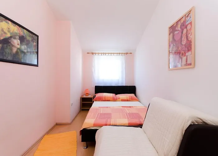Apartment Damir
