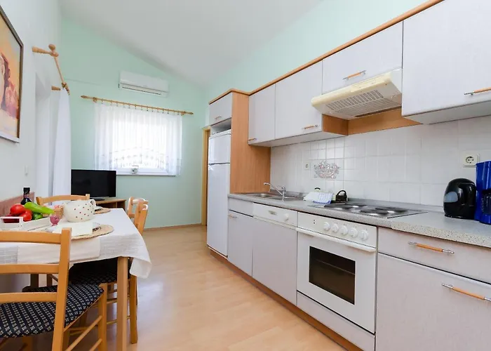 Apartment Damir *